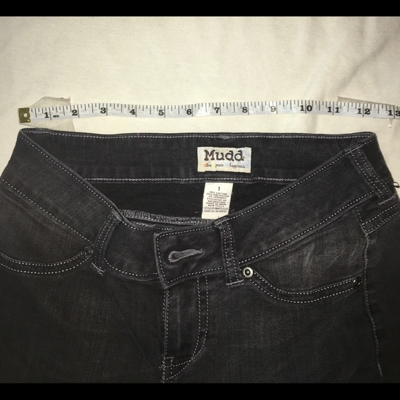 Mudd Faded Wash Black Jeggings - Picture 3 of 4